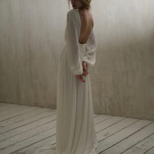 Le bride Atelier – Robe de mariée dos nu